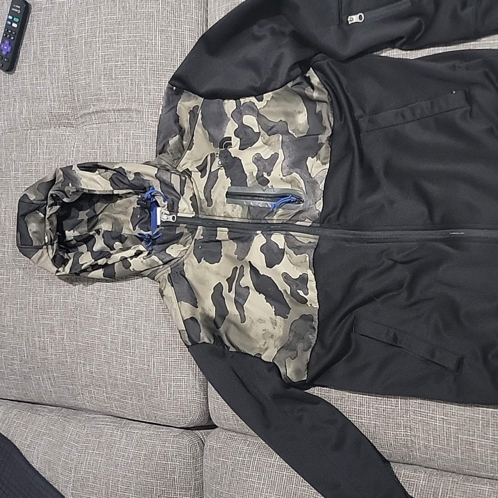 North Face Camo Hoodie medium